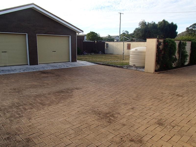 38 Symes Street, Stanthorpe QLD 4380
