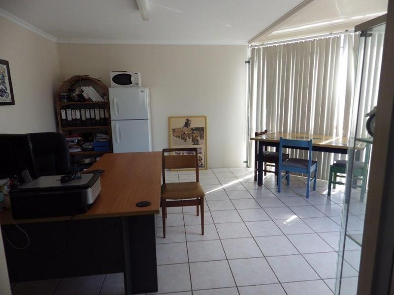 Unit 4/7 Reeves Road, Stanthorpe QLD 4380