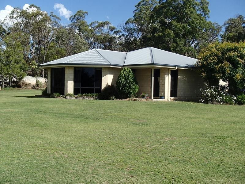 132 Pozieres School Road Pozieres, Stanthorpe QLD 4380