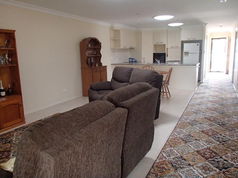 1/118 Sugarloaf road, Stanthorpe QLD 4380