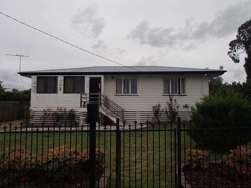 13 Britannia Street, Stanthorpe QLD 4380