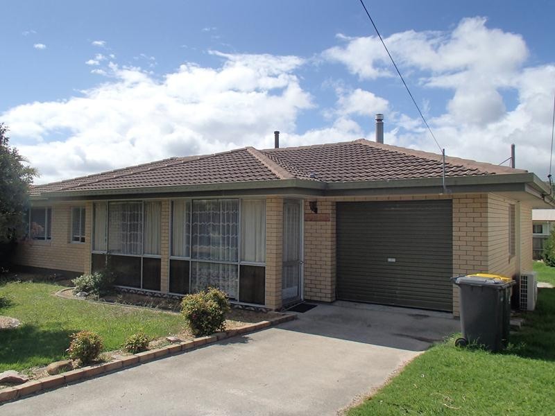 10 Ellevsen Street, Stanthorpe QLD 4380