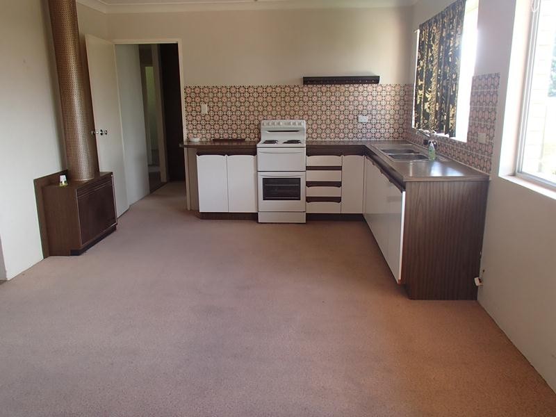 10 Ellevsen Street, Stanthorpe QLD 4380