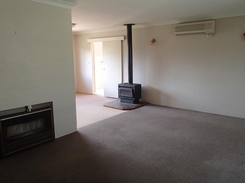 10 Ellevsen Street, Stanthorpe QLD 4380