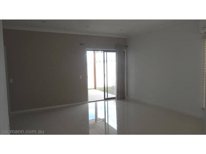 4/12 O’Mara Tce, Stanthorpe QLD 4380