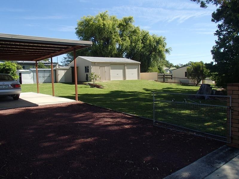 7 McLucas Lane, Stanthorpe QLD 4380
