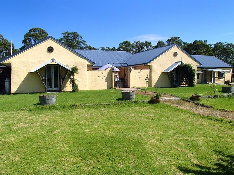 21 Straw Bale Lane, Stanthorpe QLD 4380