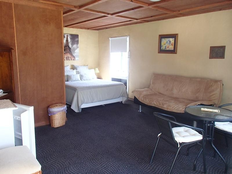 21 Straw Bale Lane, Stanthorpe QLD 4380