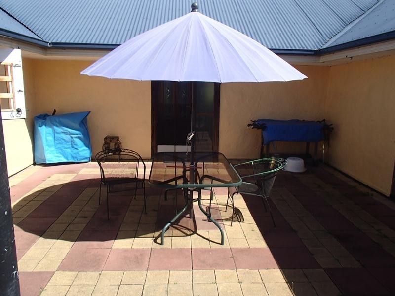21 Straw Bale Lane, Stanthorpe QLD 4380