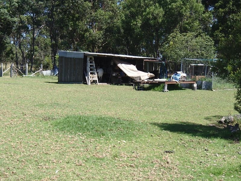 21 Straw Bale Lane, Stanthorpe QLD 4380