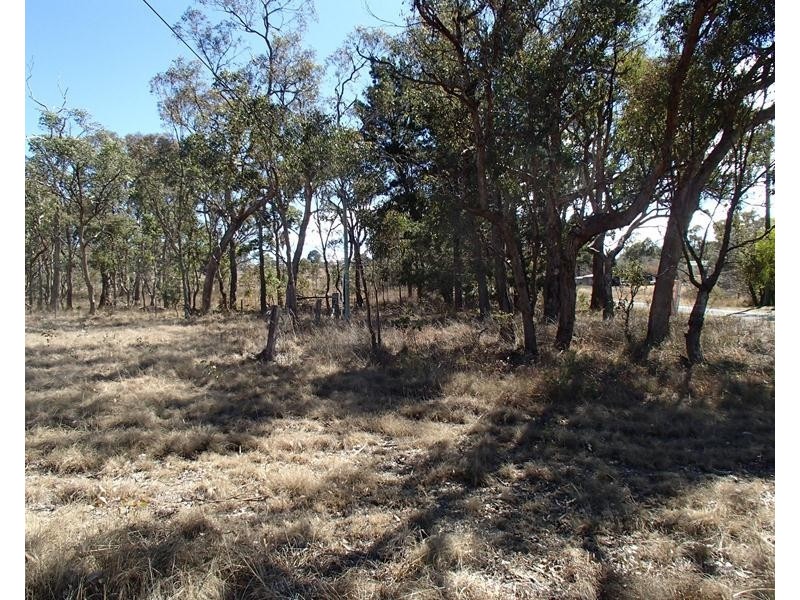 44 Ballandean Street, Jennings QLD 4383