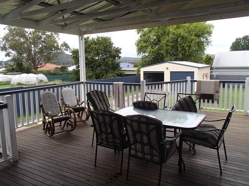 11 Lane Street, Stanthorpe QLD 4380