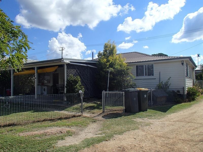 31 Hillcrest Street, Stanthorpe QLD 4380