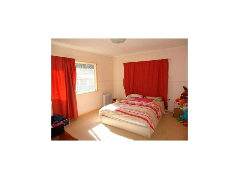 13 Belwood Street, Stanthorpe QLD 4380