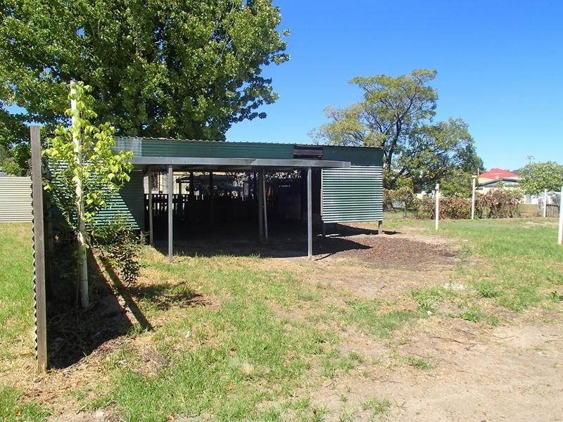 81 Folkestone Street, Stanthorpe QLD 4380