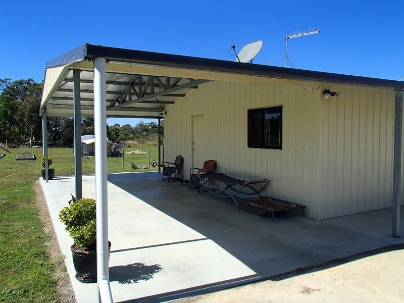 813 Rabbit Fence Road, Stanthorpe QLD 4380