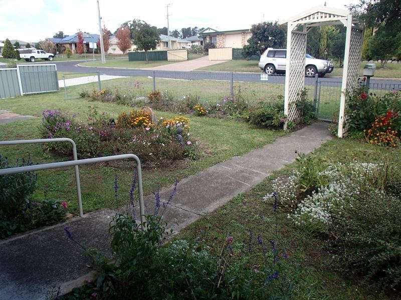 4 Ellevsen Street, Stanthorpe QLD 4380