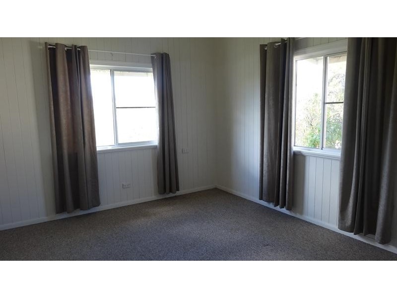 22 Denham Street, Stanthorpe QLD 4380