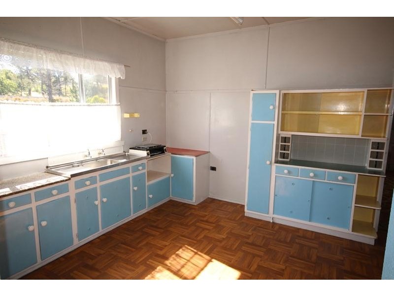 6 Anzac Street, Stanthorpe QLD 4380