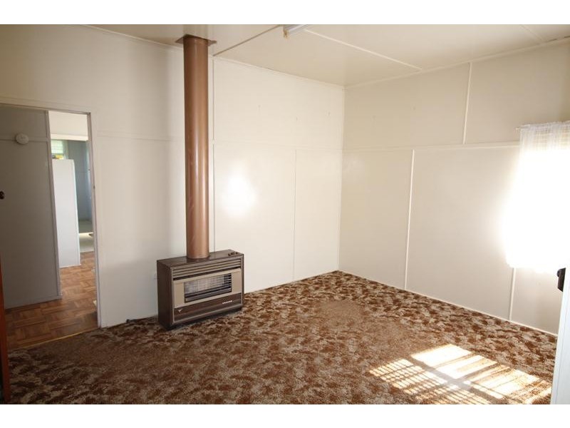 6 Anzac Street, Stanthorpe QLD 4380