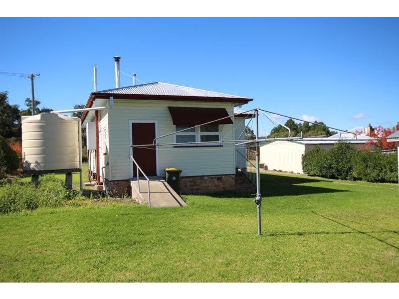 6 Anzac Street, Stanthorpe QLD 4380