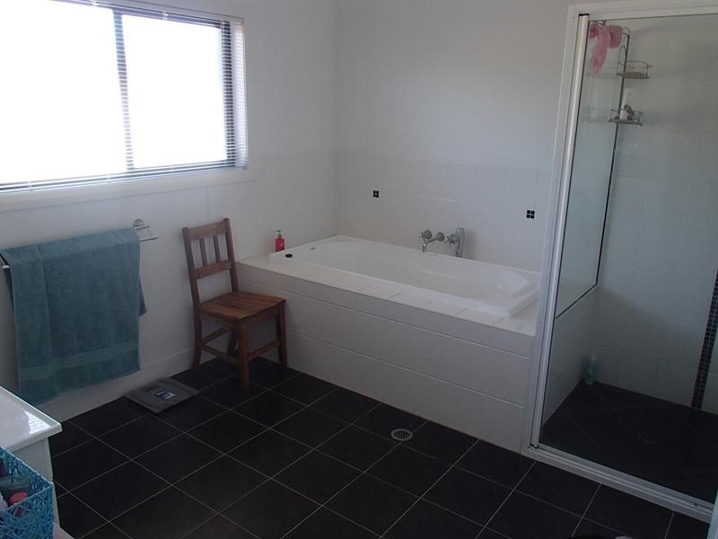45 Amosfield Road, Stanthorpe QLD 4380