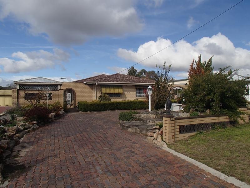 49 Denham Street, Stanthorpe QLD 4380