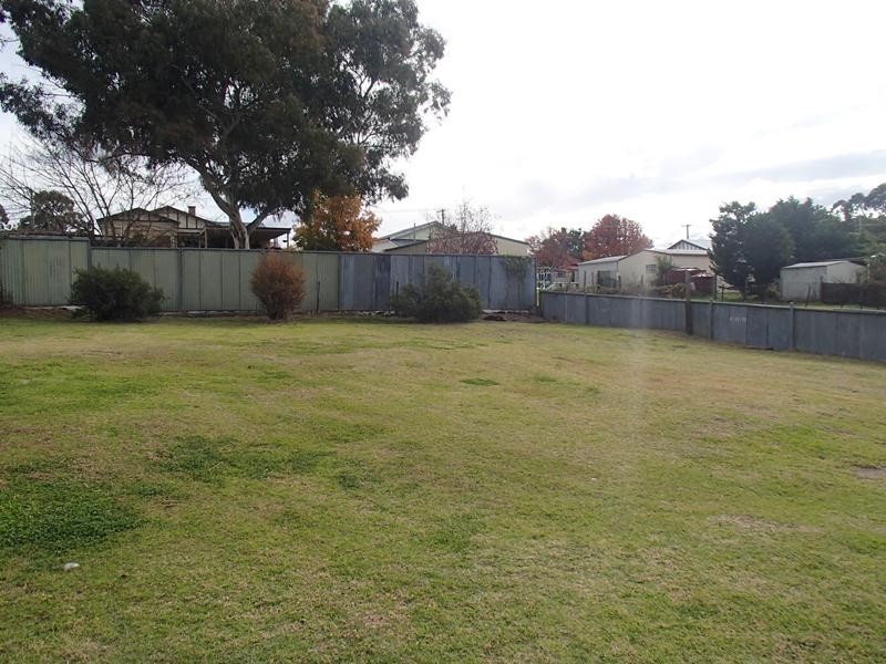 22 Denham Street, Stanthorpe QLD 4380