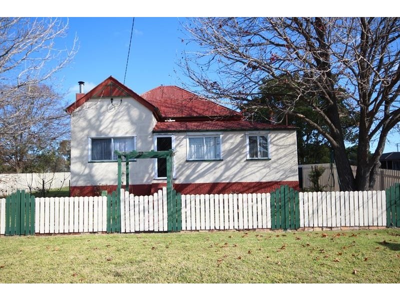 22 Archibald Street, Stanthorpe QLD 4380