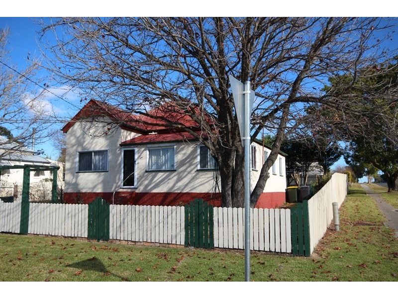 22 Archibald Street, Stanthorpe QLD 4380