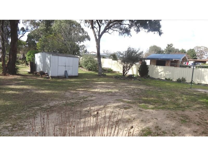 35 Granite Street, Stanthorpe QLD 4380