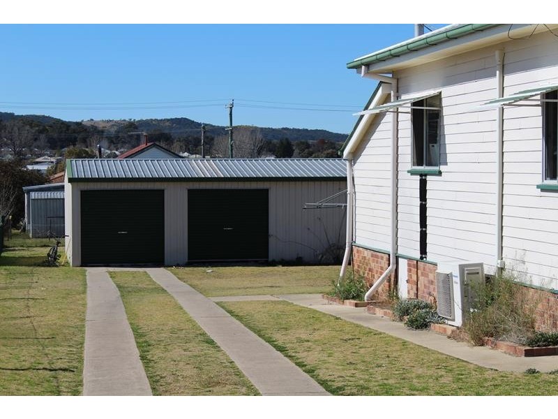 31 Symes Street, Stanthorpe QLD 4380
