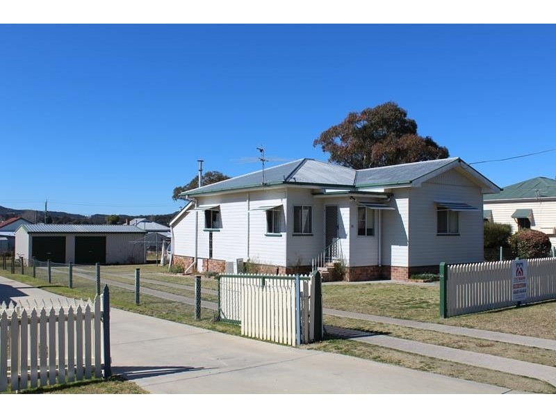 31 Symes Street, Stanthorpe QLD 4380