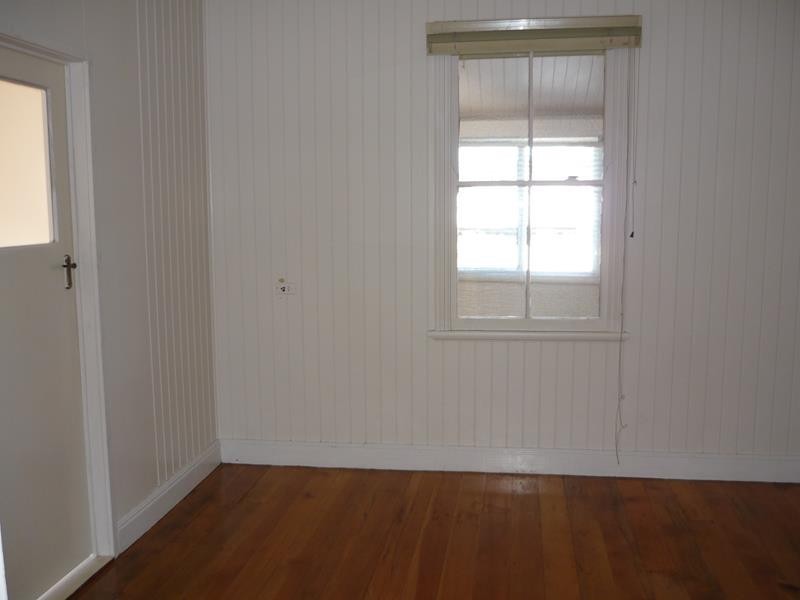 18 Granite Street, Stanthorpe QLD 4380