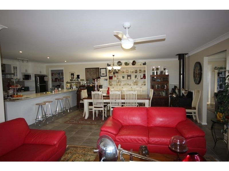 62 Spring Creek Road, Stanthorpe QLD 4380