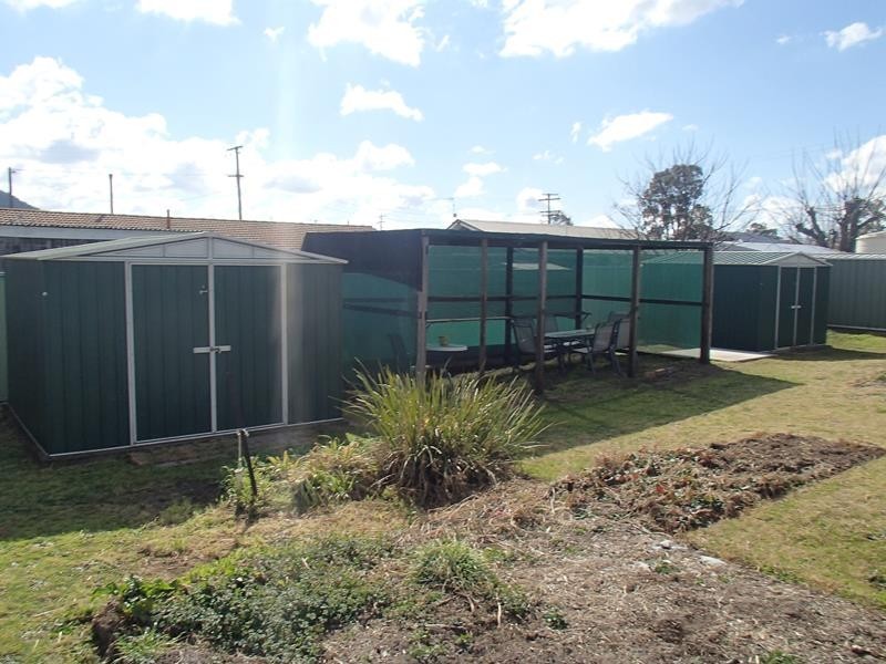 4 Ellevsen Street, Stanthorpe QLD 4380