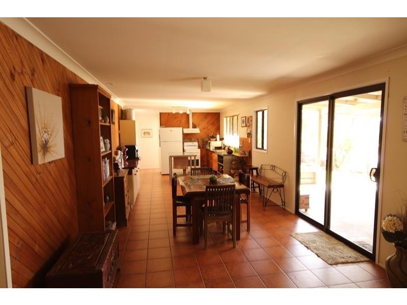 370 Mt Tully Road, Stanthorpe QLD 4380