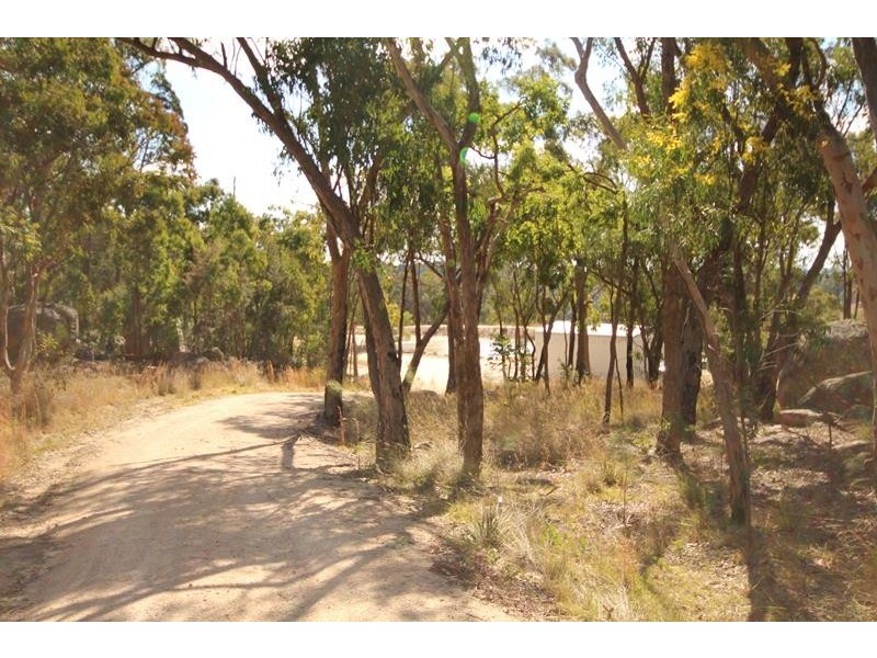 370 Mt Tully Road, Stanthorpe QLD 4380
