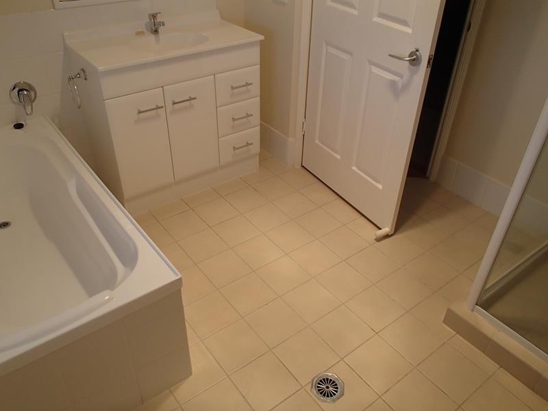 62 Rockwell Street, Wallangarra QLD 4383