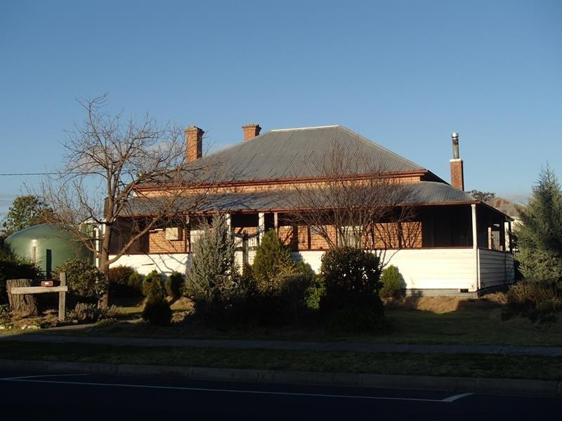 33 Marsh Street, Stanthorpe QLD 4380