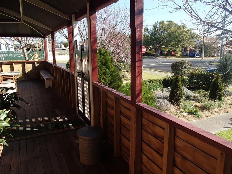 33 Marsh Street, Stanthorpe QLD 4380