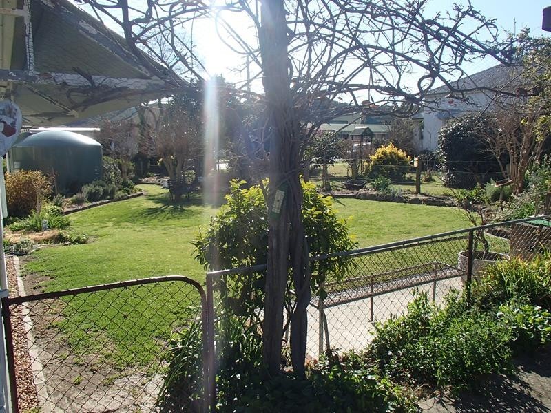 33 Marsh Street, Stanthorpe QLD 4380