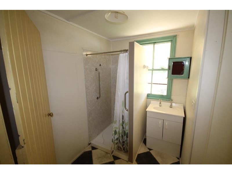 16 White Street, Stanthorpe QLD 4380