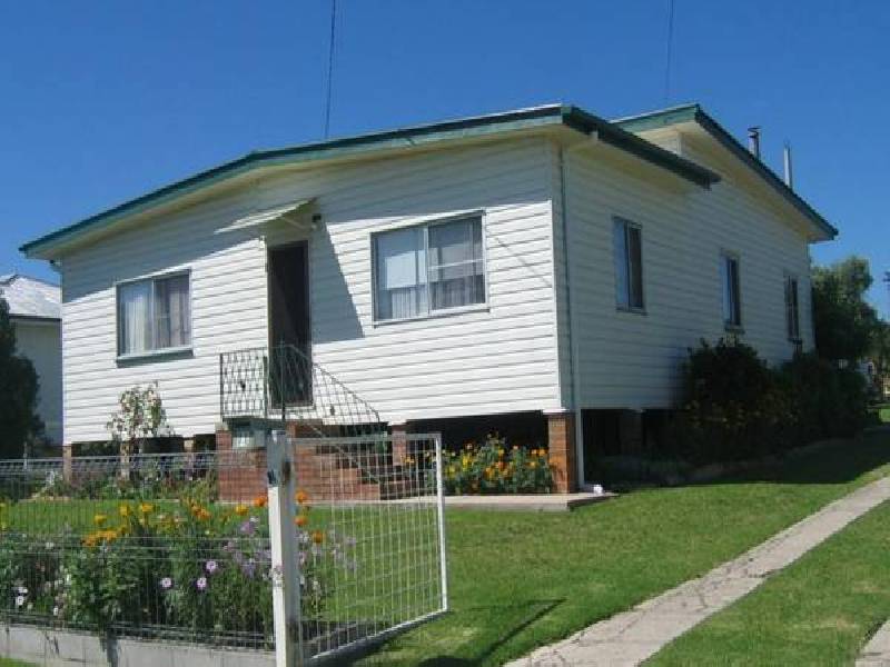 71 Sugarloaf ROAD, Stanthorpe QLD 4380