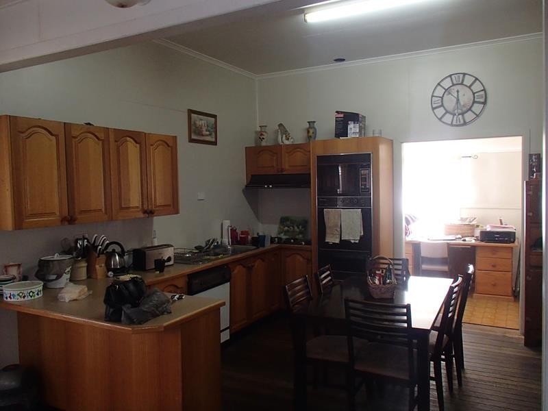 54 Curtin Road, Stanthorpe QLD 4380