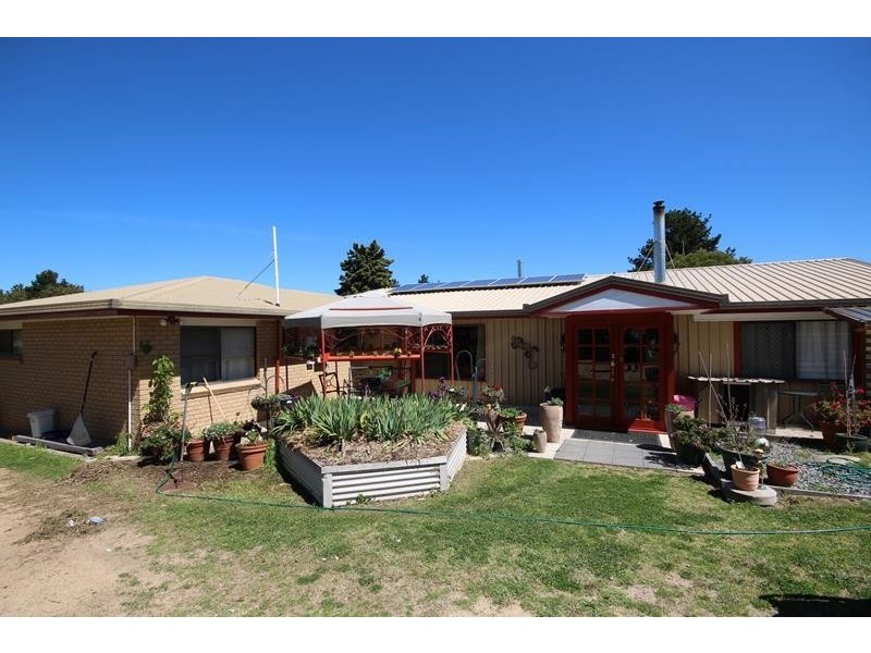 41 Caulley Lane, Stanthorpe QLD 4380