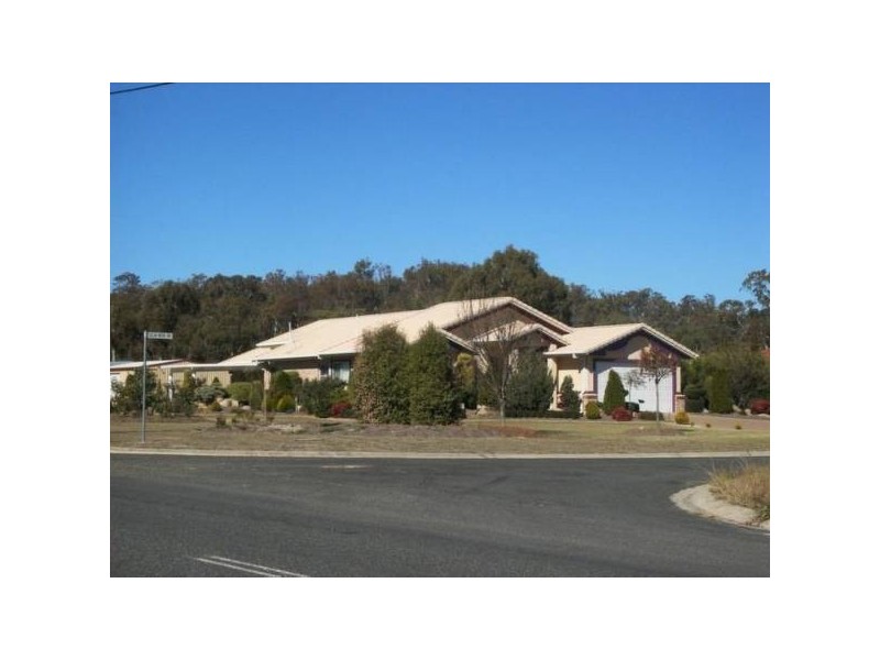 1 Gla-Nor Drive, Stanthorpe QLD 4380