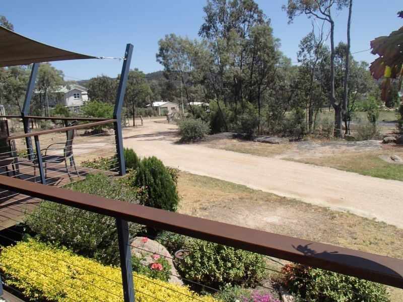 19 Cummerford Road, Glen Aplin QLD 4381