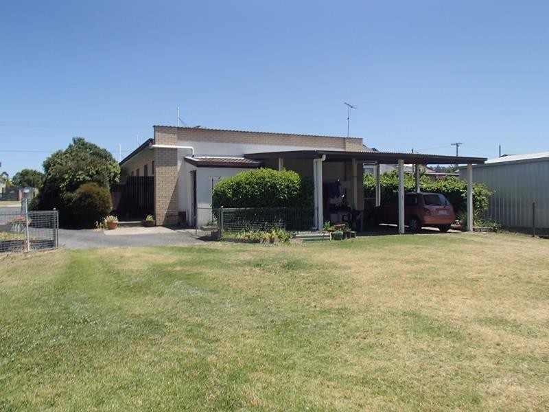 23 Archibald Street, Stanthorpe QLD 4380