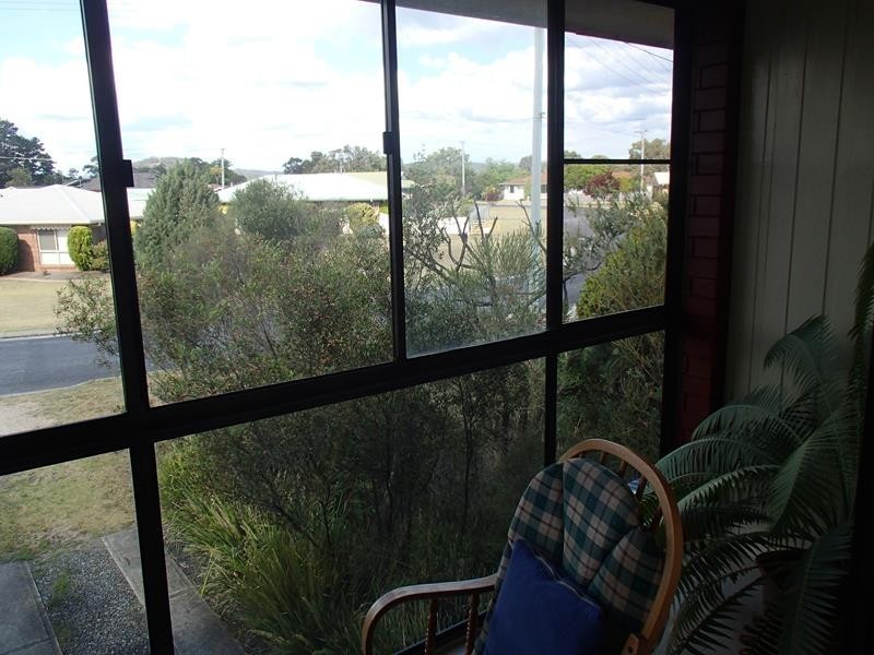 6 Burton Crescent, Stanthorpe QLD 4380